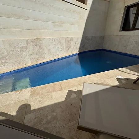 Hacienda By The Nest 3*