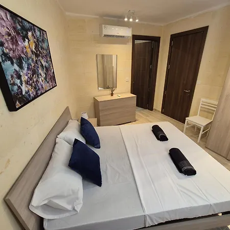 Hacienda By The Nest 3*