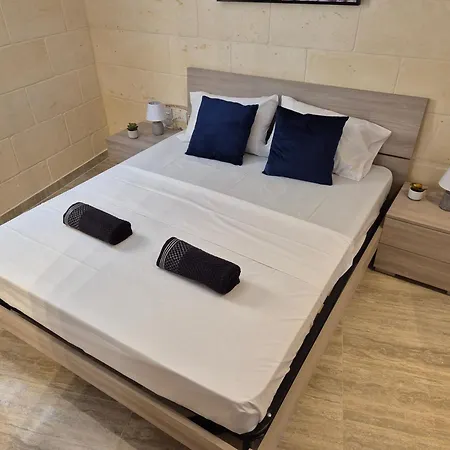 Hacienda By The Nest 3* Fontana