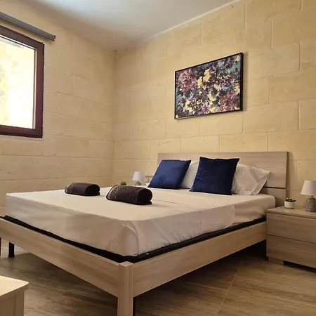 Hacienda Farmhouse By The Nest *